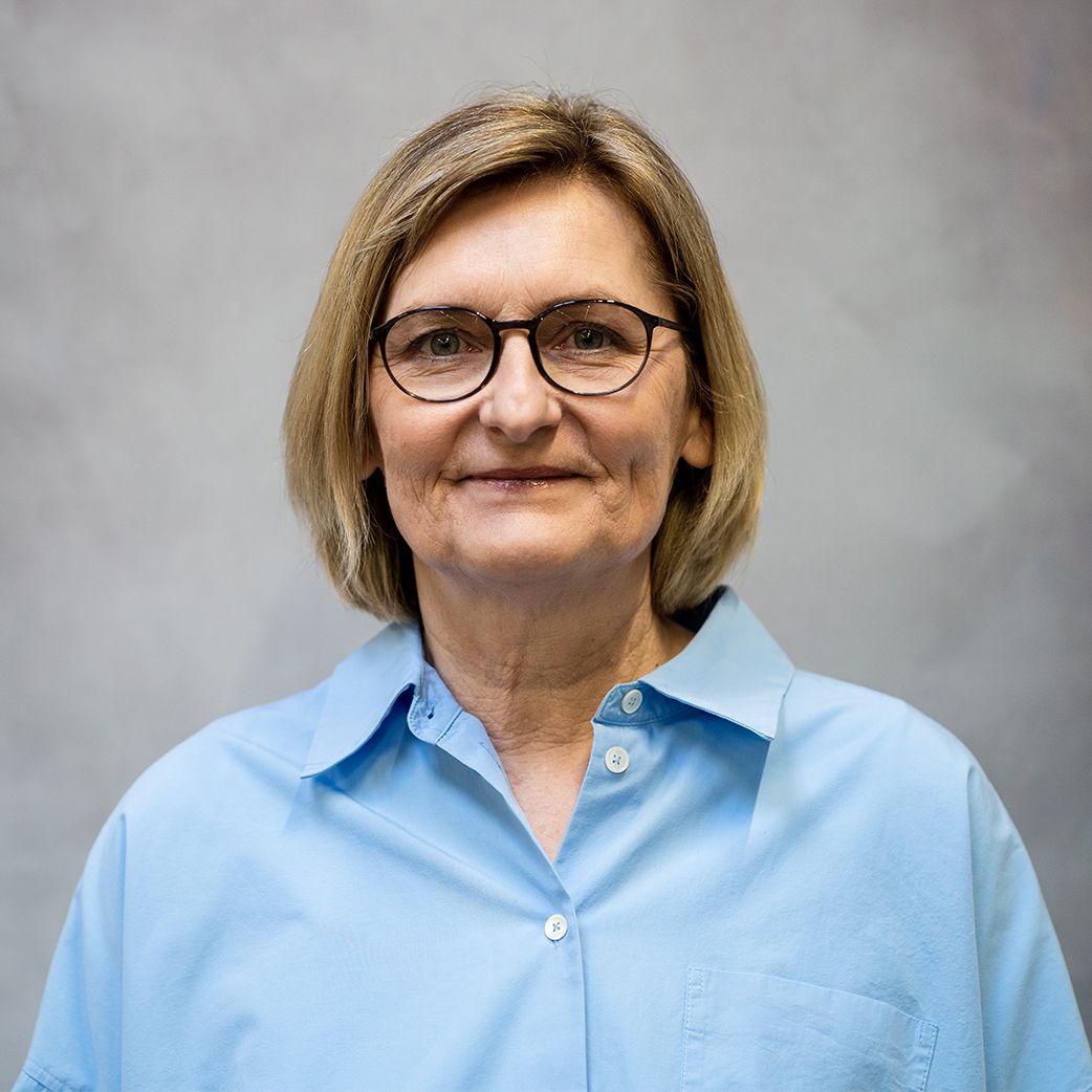 Anja Rosebrock -  Kauffrauische Leitung